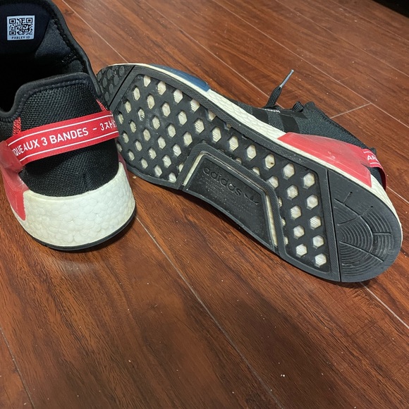 Adidas NMD R1 V2 Sneakers - Picture 2 of 2